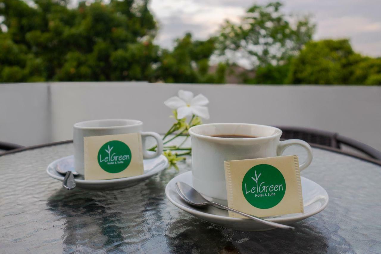 Legreen Suite Tebet Джакарта Экстерьер фото