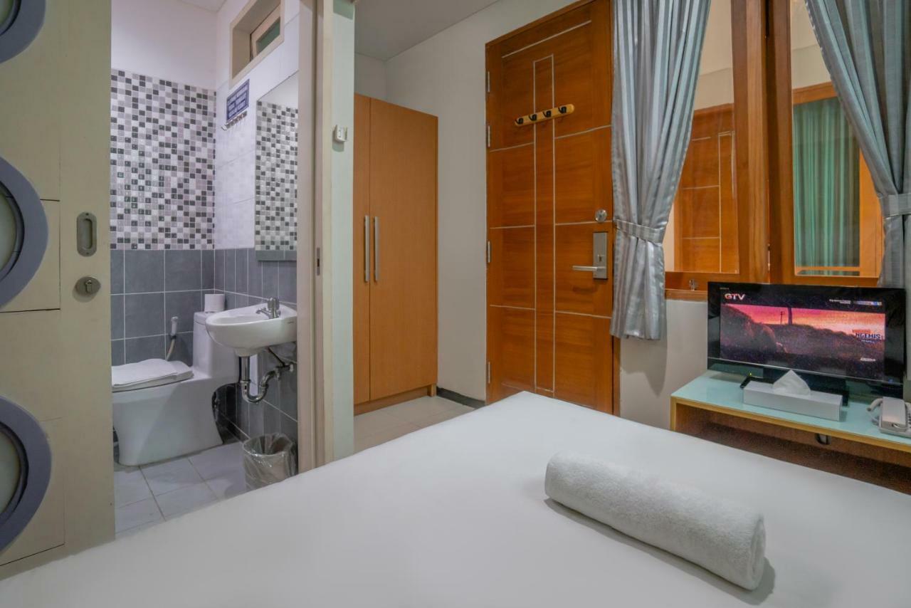 Legreen Suite Tebet Джакарта Экстерьер фото